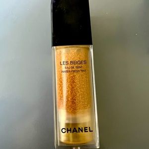 Chanel Les Beiges Water Fresh Tint